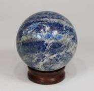 Eye catching 1,620ct bullseye Lapis sphere