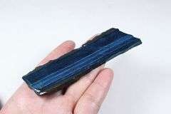 Mezmerizing 181ct uncut BLUE TIGERS EYE!!