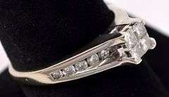 Gorgeous 14K white Gold Diamond Ring