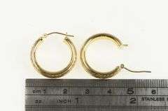 14K Yellow Gold 21.3mm X Criss Cross Vintage Hoop Earrings