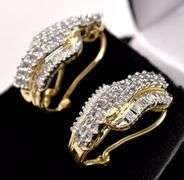 Sparkling Diamond Dangle Earrings in Yellow Gold