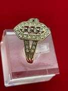 BRAND NEW LADIES 10K GOLD AND DIAMOND RING