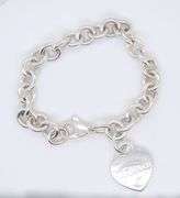 Trendy Tiffany & Co Heart Tag Charm Bracelet in Sterling Silver