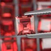 Set of 20 top red VS Garnets weighing 8.17 carats