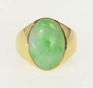 14K Yellow Gold Oval Jadeite Cabochon Vintage Statement Ring