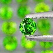 Vibrant green 3.70ct natural Chrome Diopside set