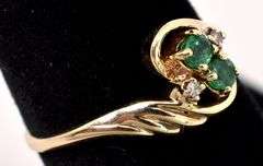 Adorable Emerald and Diamond Ring in Yellow Gold