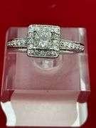 CERTIFIED BRAND NEW LADIES 14K WHITE GOLD AND DIAMOND RING