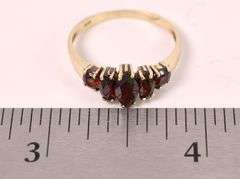 Pretty 14K Yellow Gold Red Garnet Ring