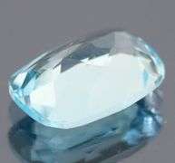 Bright! 4.89ct sky blue Topaz