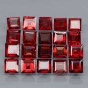 Unforgettable 9.07ct 20pc. Mozambique Garnet set