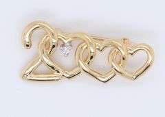 Charming Yellow Gold 2000 Brooch