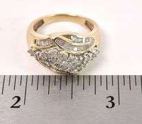 Glorious Diamond Ring in Yellow Gold