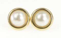 14K Yellow Gold Pearl Round Vintage Classic Stud Earrings
