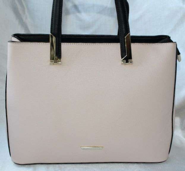 100% Fine leather Designer Style Bag