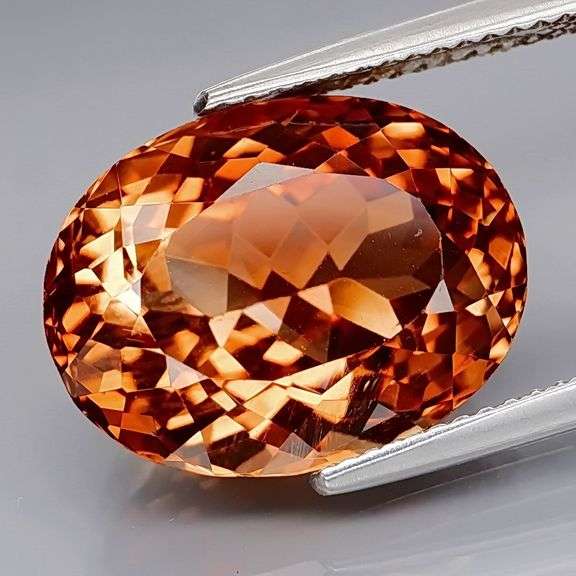 Amazing 14.87ct amber Imperial Topaz