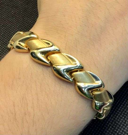 GORGEOUS VINTAGE 14K YELLOW GOLD HIGH POLISHED AND MATTE FINISH BRACELET