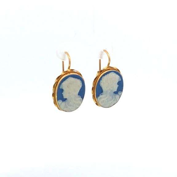 18K Yellow Gold Vintage Wedgwood Portrait Oval Dangle Earrings