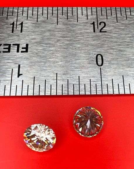 Dazzling Pair of VVs1 Pink Orange Fire Moissanites