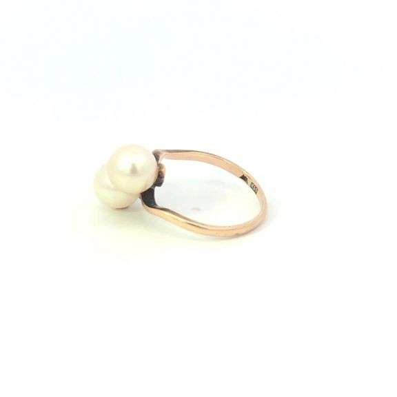 10K Yellow Gold 7.2mm Pearl Retro Ornate Bypass Ring