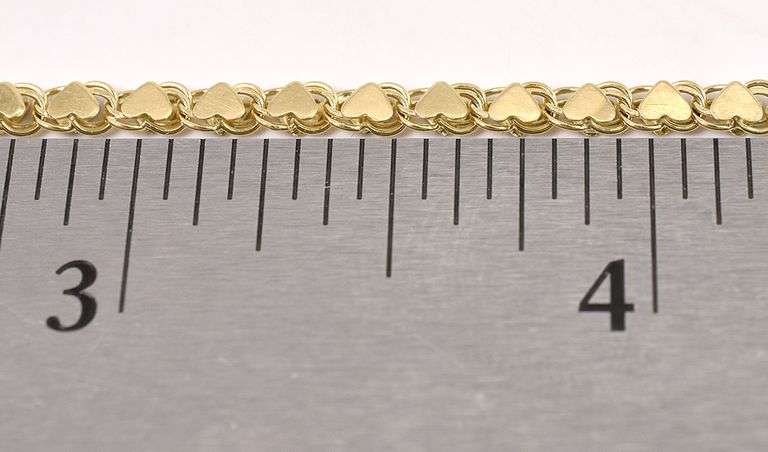 Captivating Beverly Hills 14K Yellow Gold Heart Motif Bracelet