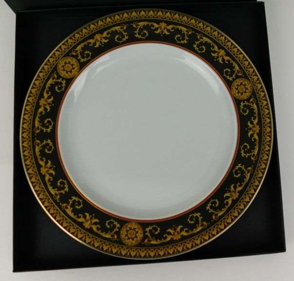 Versace Medusa Dinner Plate with COA & Box