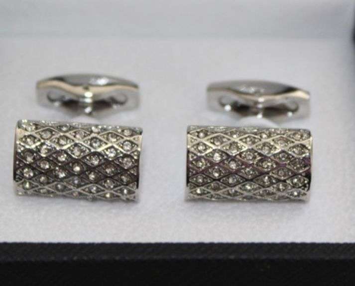 Silver color Jeweled Style Cufflinks By Carelli