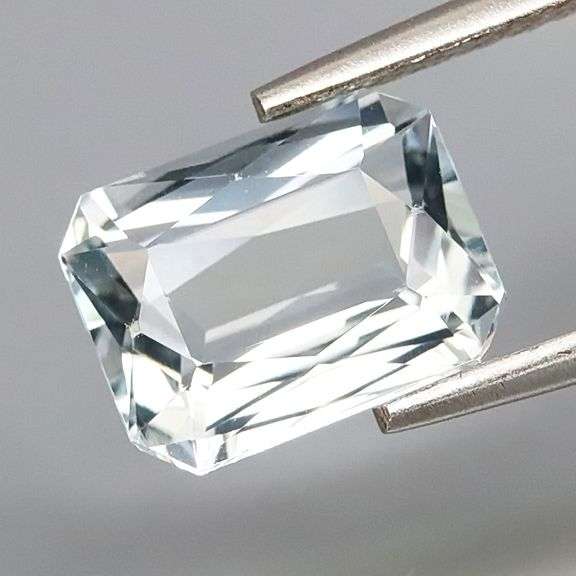 High Fire 1.38ct unheated platinum Beryl