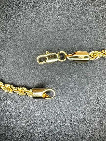 Amazing Virgin Guadelupe Mother Mary Fine Detailed 14 Kt  Gold Plated Pendant