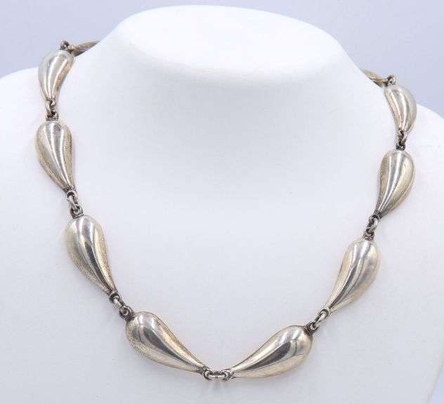 Vintage 925 Sterling Silver Mexico Necklace