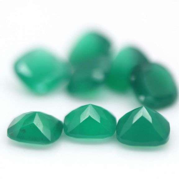 Breath taking 15.08ct mint green Botswana Agate set