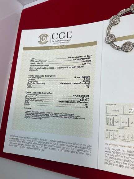 CERTIFIED 14K WHITE GOLD AND DIAMOND NECKLACE