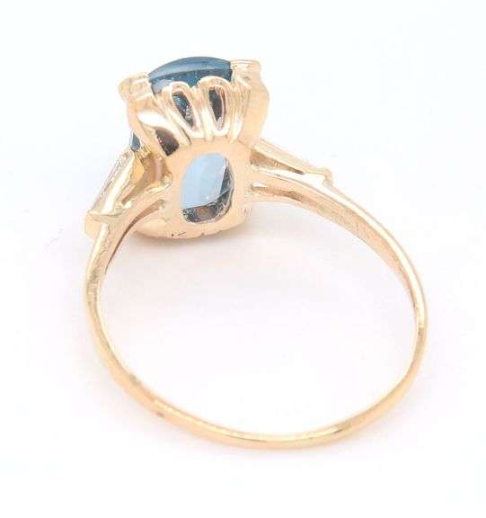 Favorite Yellow Gold Blue Spinel and Baguette Diamond Cocktail Ring