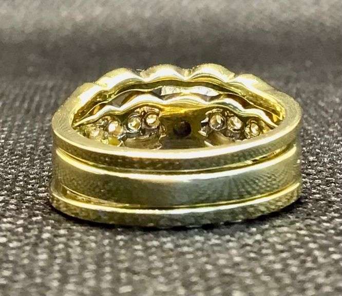 GORGEOUS 14K YELLOW GOLD TRIPLE RING DIAMOND ENGAGEMENT RING