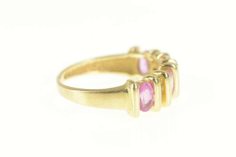 14K Yellow Gold 1.10 Ctw Oval Pink Sapphire Diamond Band Ring