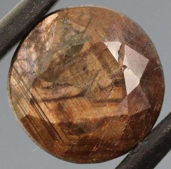 UNTREATED! Shimmering 8.05ct earth toned faceted Sapphire
