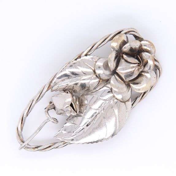 Vintage Sterling Silver Signed Flower Brooch