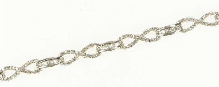 10K White Gold 1.65Ctw Diamond Encrusted Infinity Link Tennis Bracelet