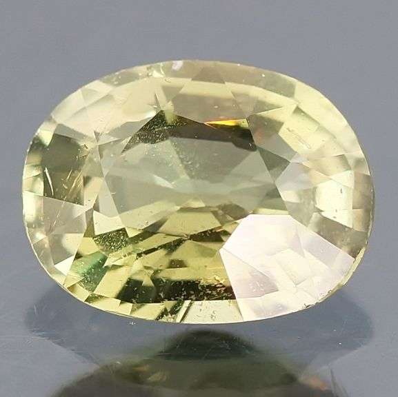 Glittering .99ct wheat blonde Sapphire