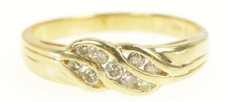 14K Yellow Gold 0.25 Ctw Diamond Wavy Channel Curvy Ring