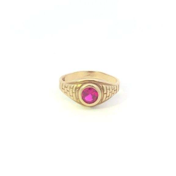 10K Yellow Gold Vintage Round Syn. Ruby Brick Pattern Ring