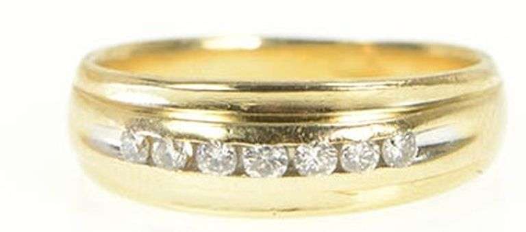 14K Yellow Gold 0.21 Ctw Diamond Channel Classic Wedding Ring