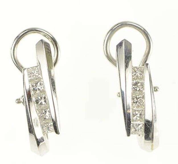 14K White Gold 1.00 Ctw Princess Cut Diamond Oval Hoop Earrings