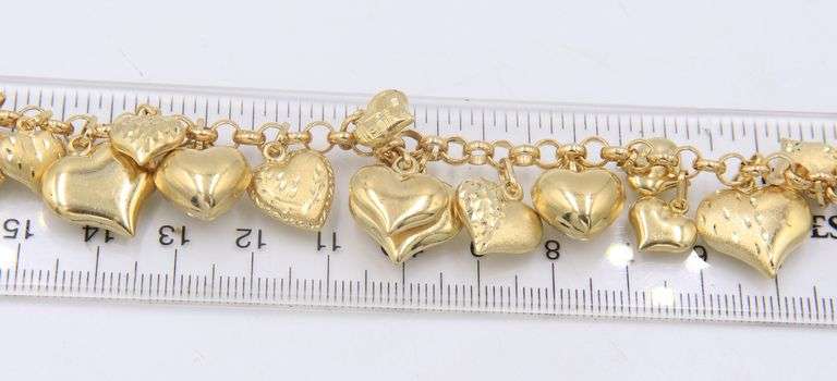 Attractive High Polished and Brushed Textured Heart Charm Bracelet
