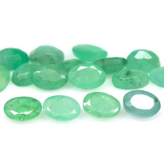 Large 7.95ct 16 piece Zambian Emerald set