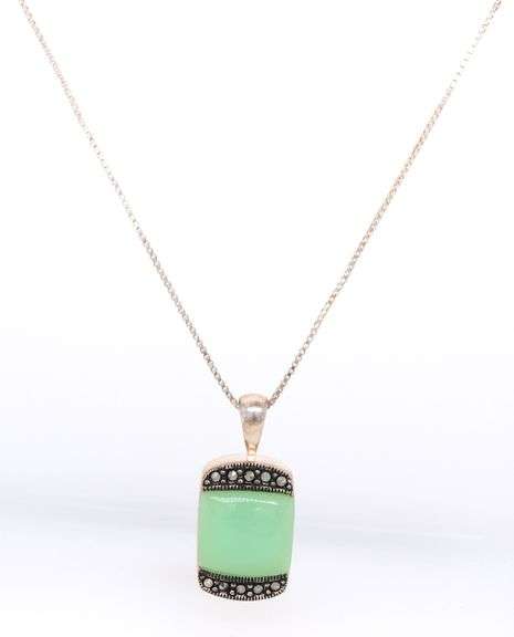 Vintage 925 Sterling Silver Jade Pendant on Chain