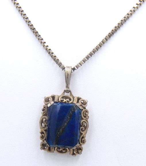 Vintage 925 Sterling Silver Lapis Pendant on Italian Box Chain Necklace