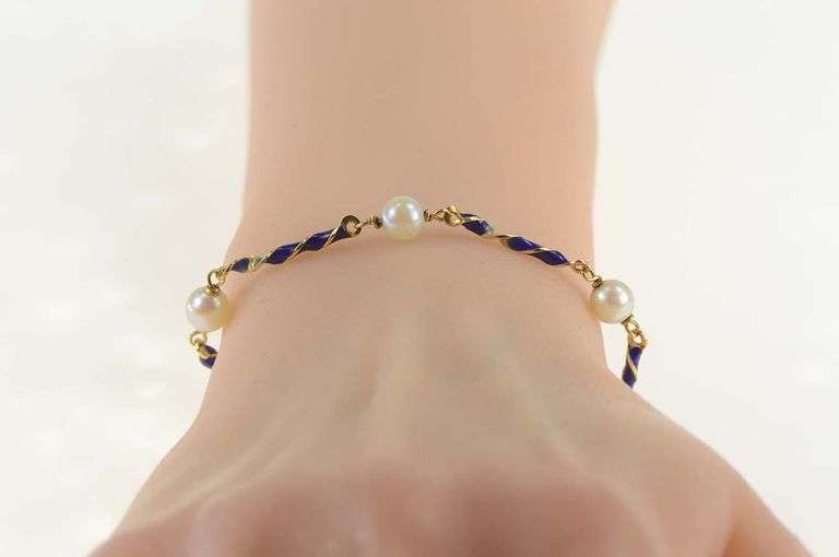 18K Yellow Gold Pearl Blue Enamel Twist Bar Statement Bracelet