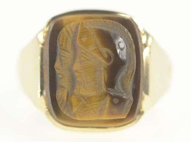 10K Yellow Gold Carved Tiger's Eye Soldier Intaglio Retro Ring