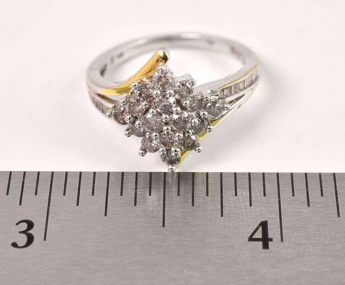 Ravishing Two-Tone Gold Diamond Ring